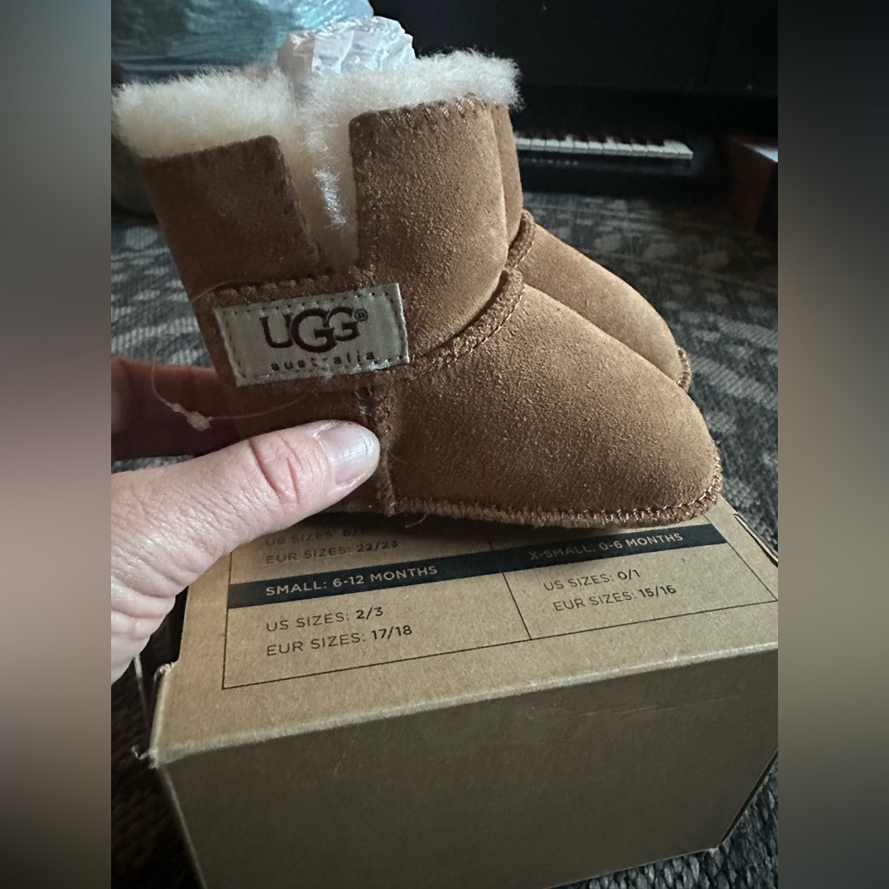 New baby Uggs with box! Size small. 6-12 months.